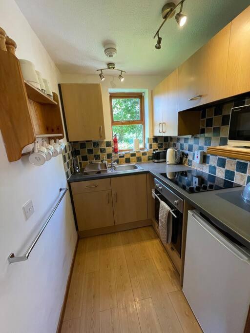 Holiday home Runaway Cottage, *